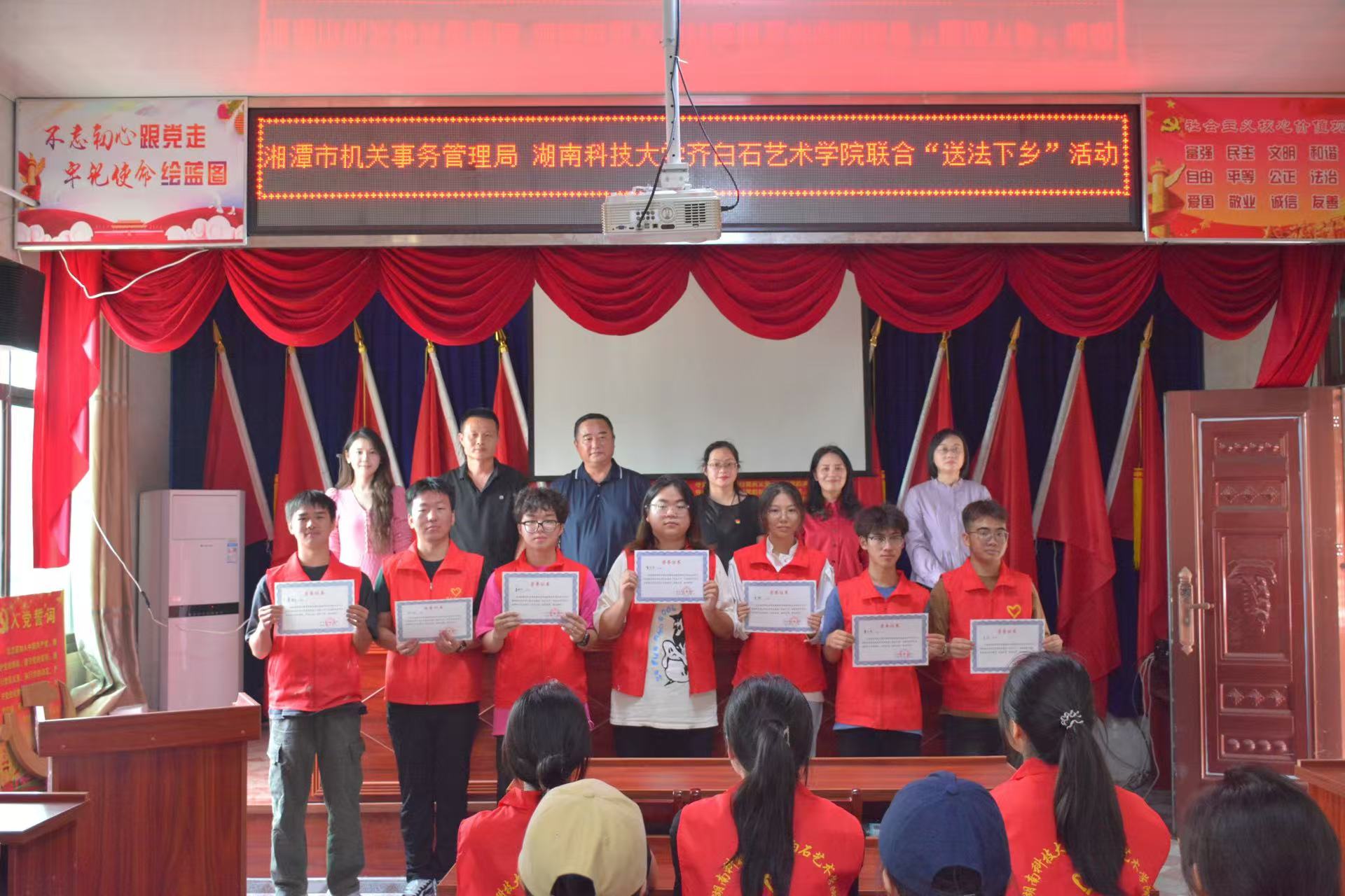 a432d2ed55f94be3b241391904042522.jpg a432d2ed55f94be3b241391904042522.jpg